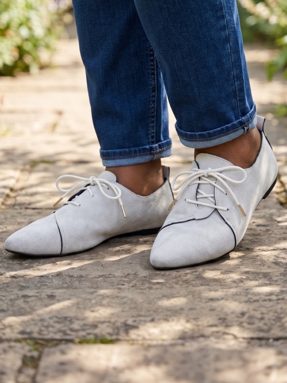 Women’s Casual Lace-Up Oxfords in Light Gray